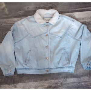 Ashley Vintage Charm Women's Size Medium Sherpa Lined Jean Jacket